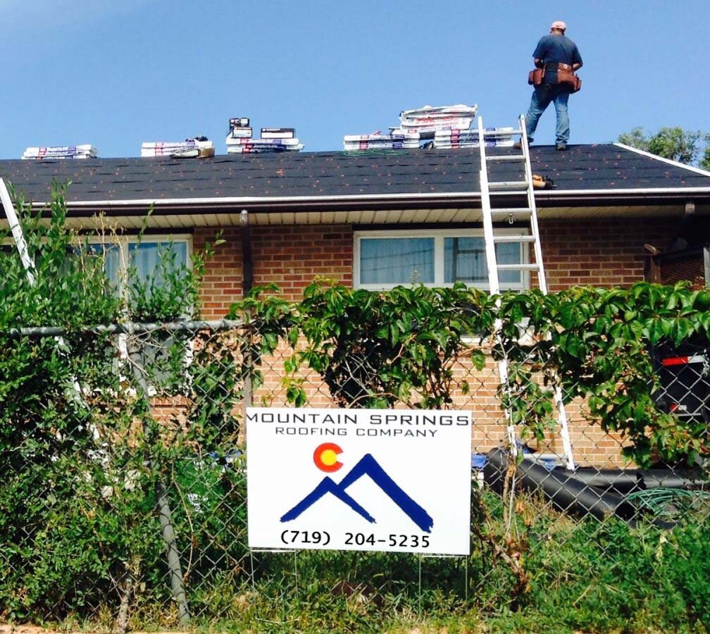 Mountain Springs Roofing Company working